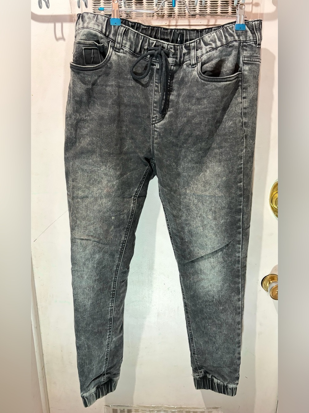 Slim Fit Washed Black Men's Skinny Jeans with Drawstring Waist
